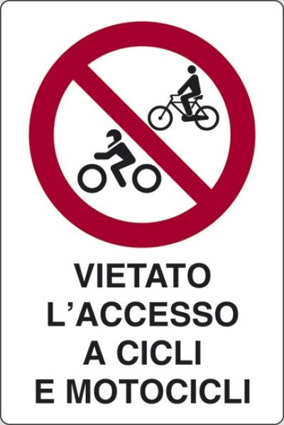 Vietato l'accesso ai cicli e motocicli