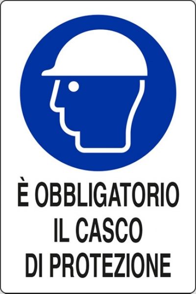 E' obbligatorio il casco di protezione